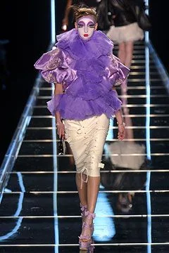 Look 10